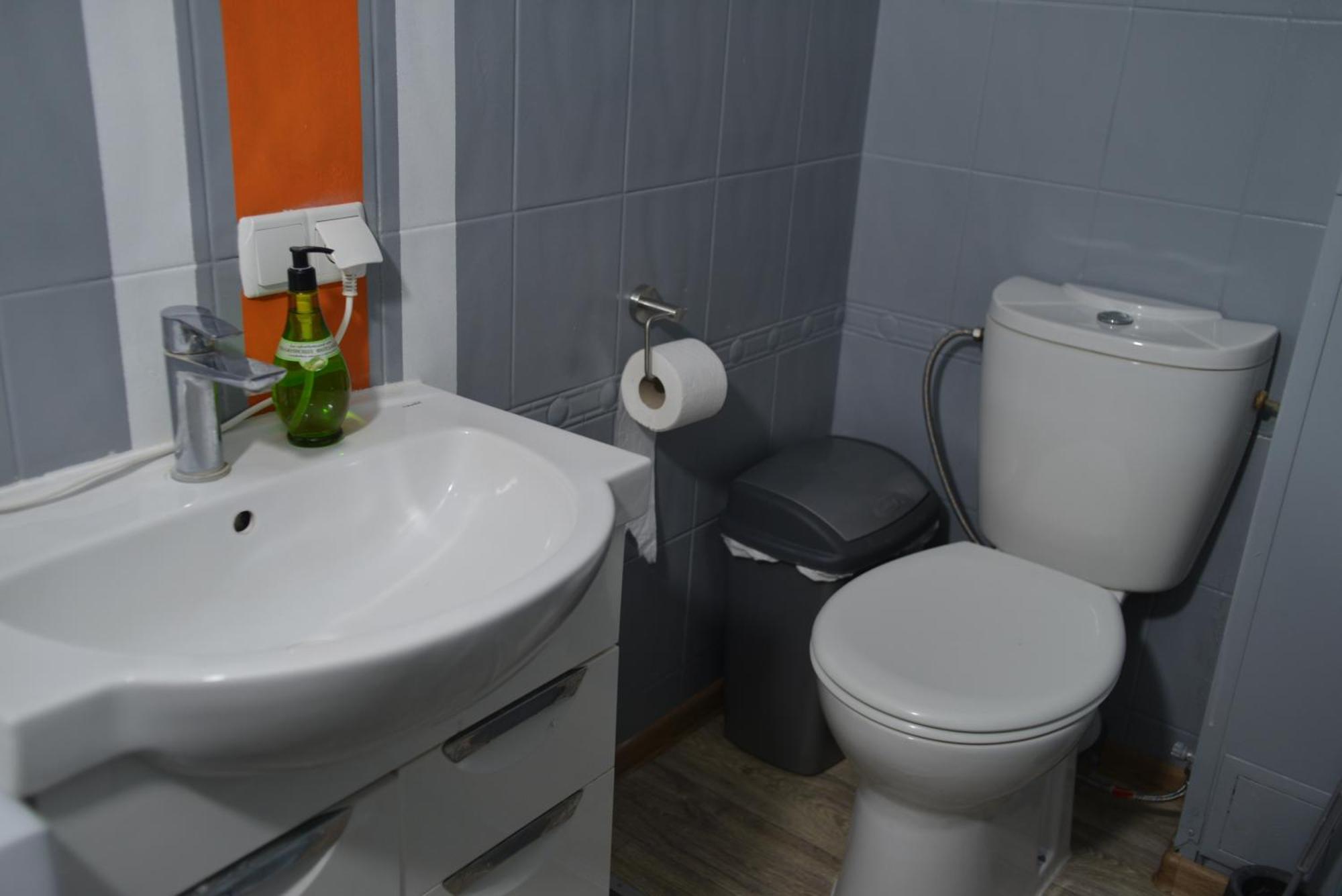 Uneed Rooms - Cloud 9 Kiev Esterno foto